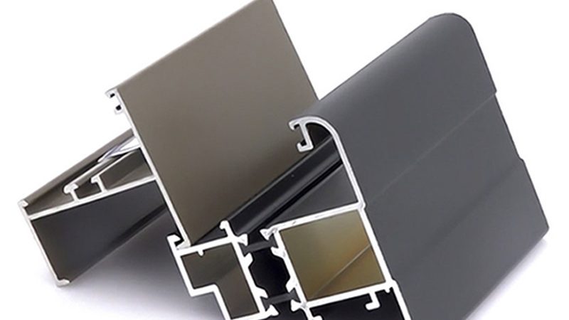 断桥铝门窗60与70型号规格：性能解析与选型要点